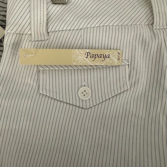 Cute Bermuda short - Picture 2 of 4